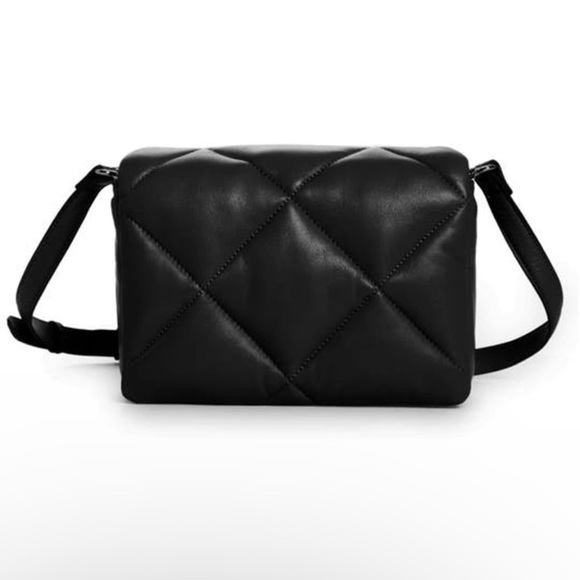 STAND STUDIO BRYNN QUILTED LEATHER BAG✨ - Picture 2 of 5